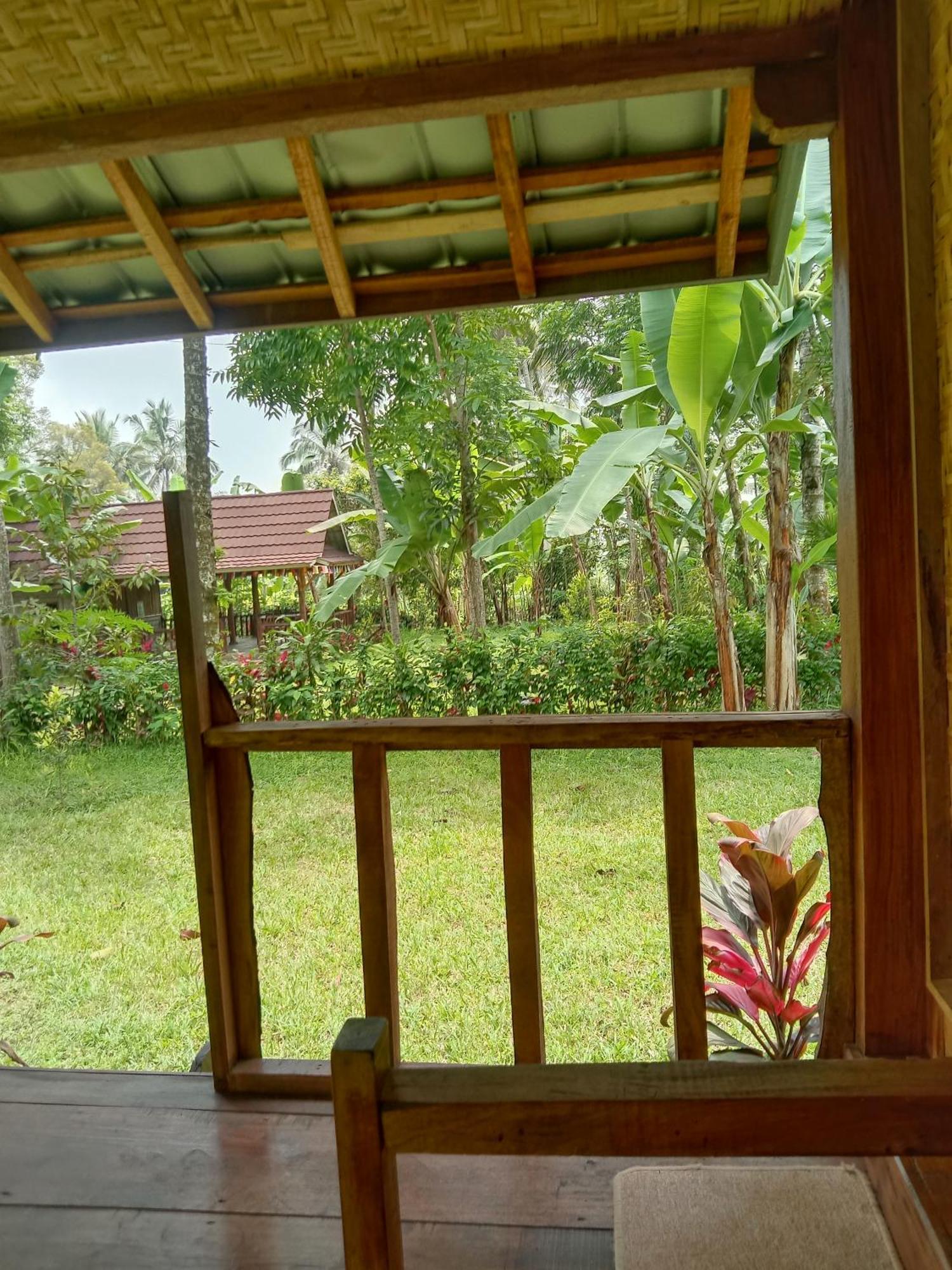 Banana Bungalows Tetebatu Exteriér fotografie